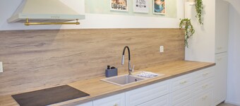 Stylish Lodge getaway in Wine Country