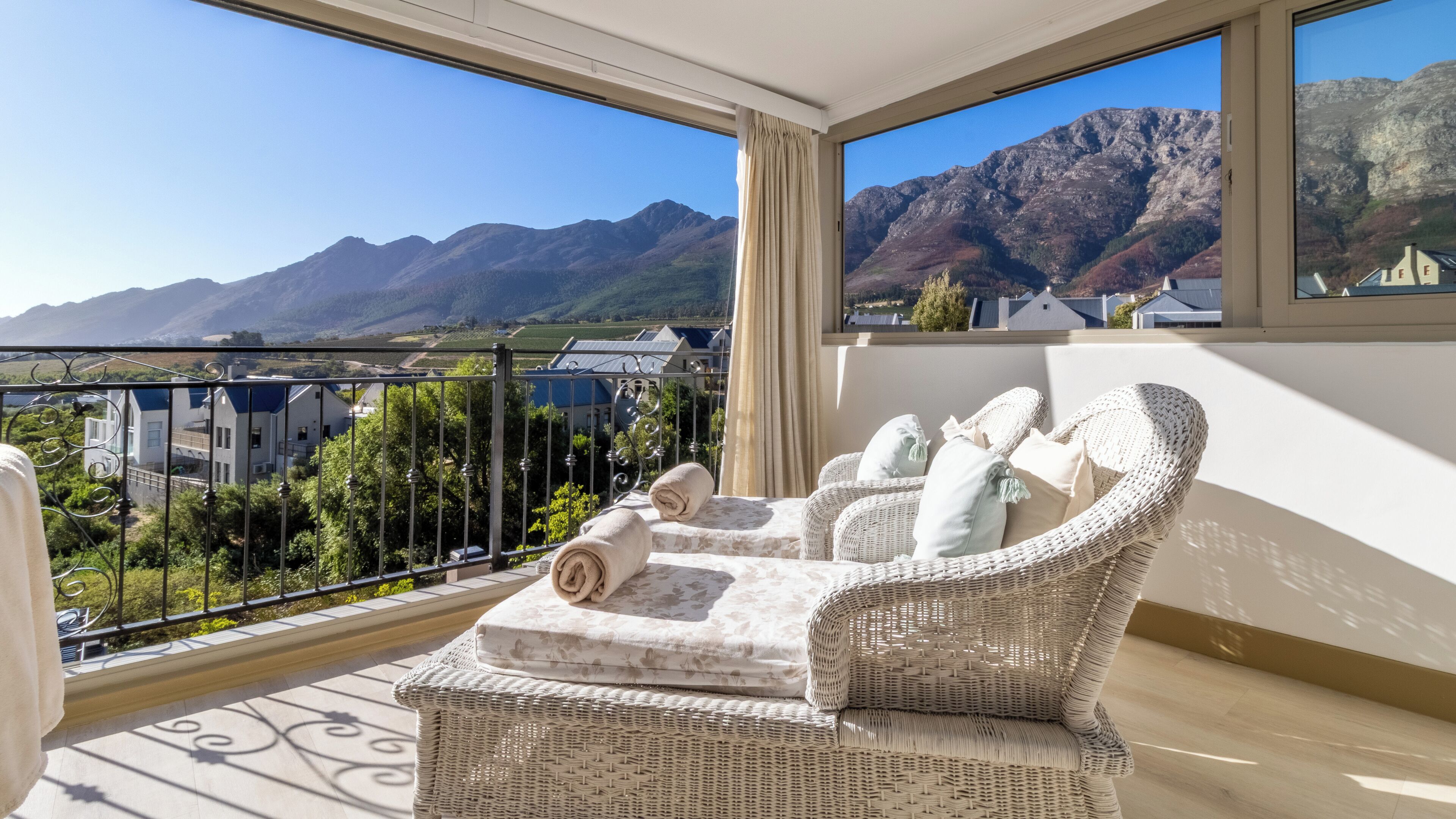 Two Bedroom Mountain View Villa 79 | Terrace/patio