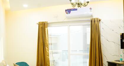 Royal Suites