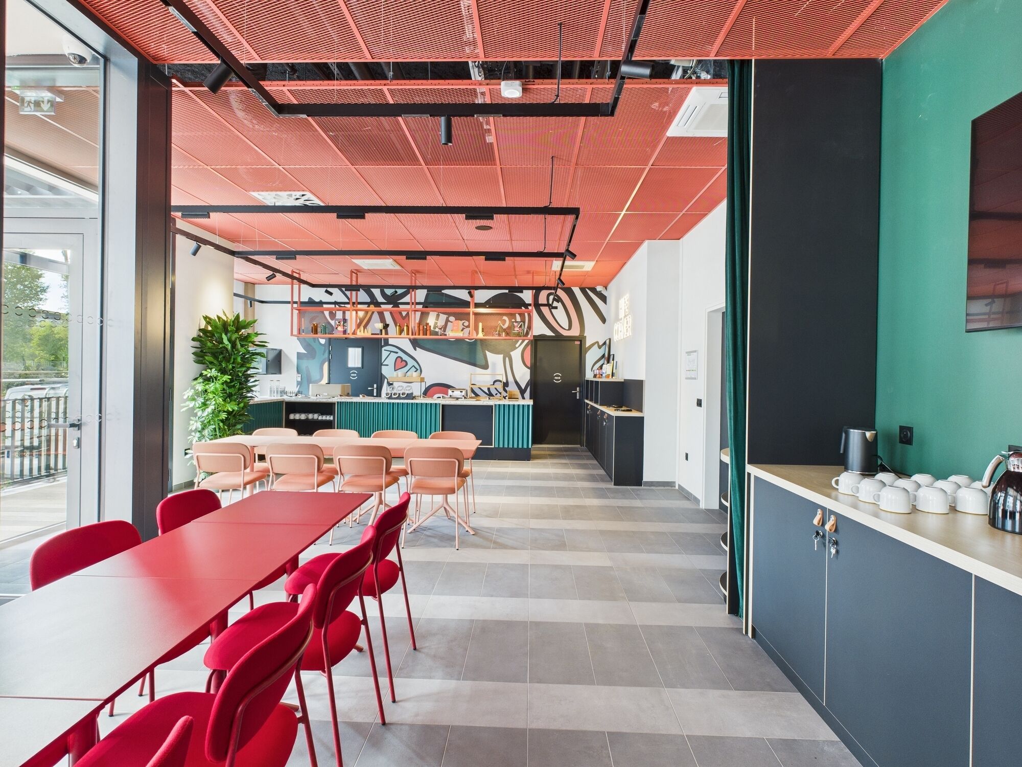 Coin salon dans le hall