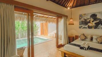 Luxury-Villa, 1 Schlafzimmer, Poolblick, Strandnähe | Laptopgeeigneter Arbeitsplatz, kostenloses WLAN, Bettwäsche