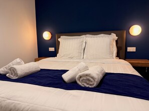 双人房 | 办公桌、笔记本电脑工作区、免费 WiFi