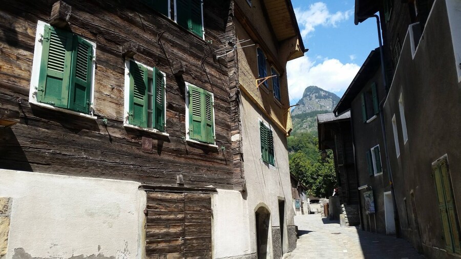 Historic Apartment in the old Village of Naters