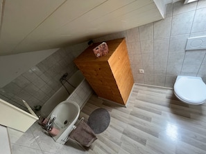 Bathroom - Historic Apartment in the old Village of Naters (Naters)