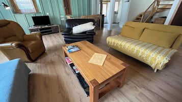 Appartement, 3 chambres, fumeur, balcon | Coin séjour