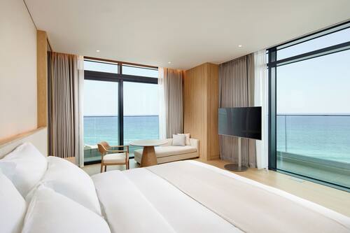 Grand Suite Double Ocean View | 遮光カーテン、WiFi (無料)、ベッドシーツ