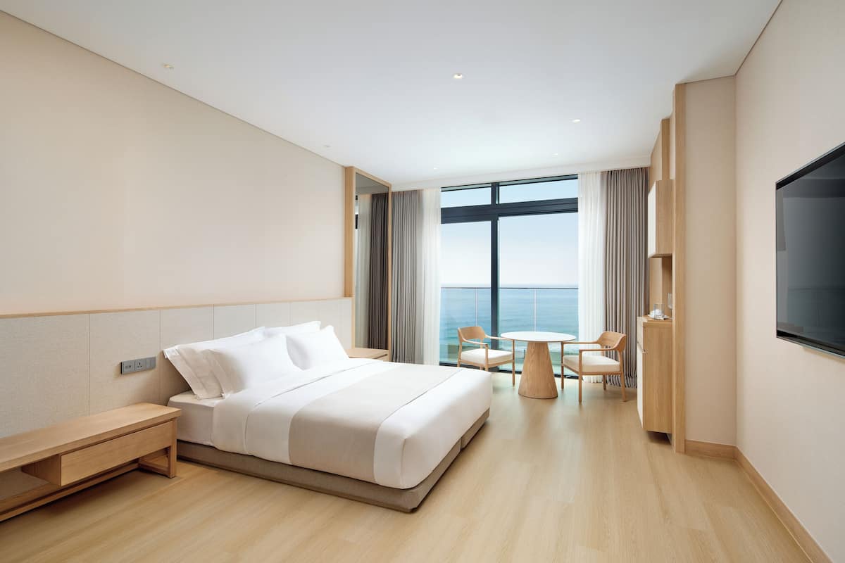 1 habitación, cortinas blackout, wifi gratis y ropa de cama