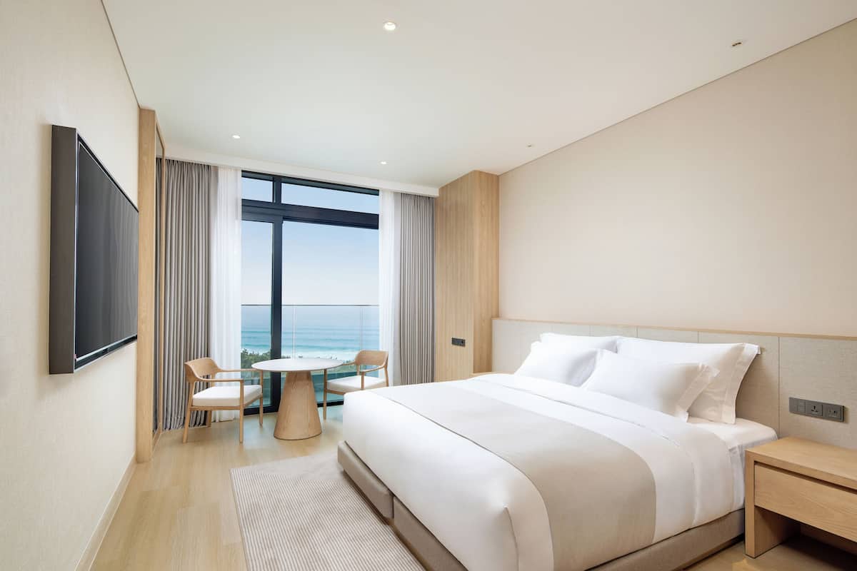 1 habitación, cortinas blackout, wifi gratis y ropa de cama