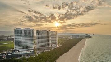 Beach/ocean view
