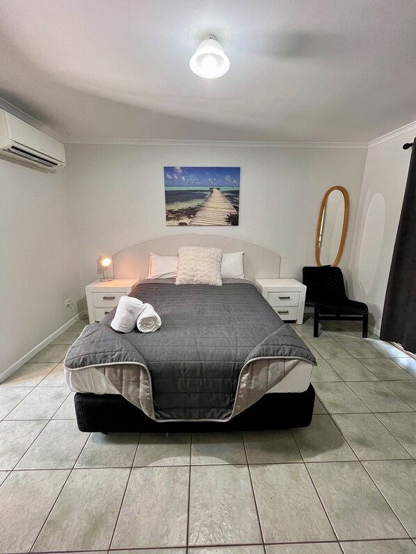 Comfort Double Room, Pool View | Free WiFi - Agnes palms motel (Agnes Water)