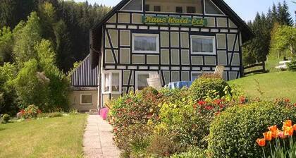 Apartment 'Typ B' with Mountain View, Shared Terrace and Wi-Fi