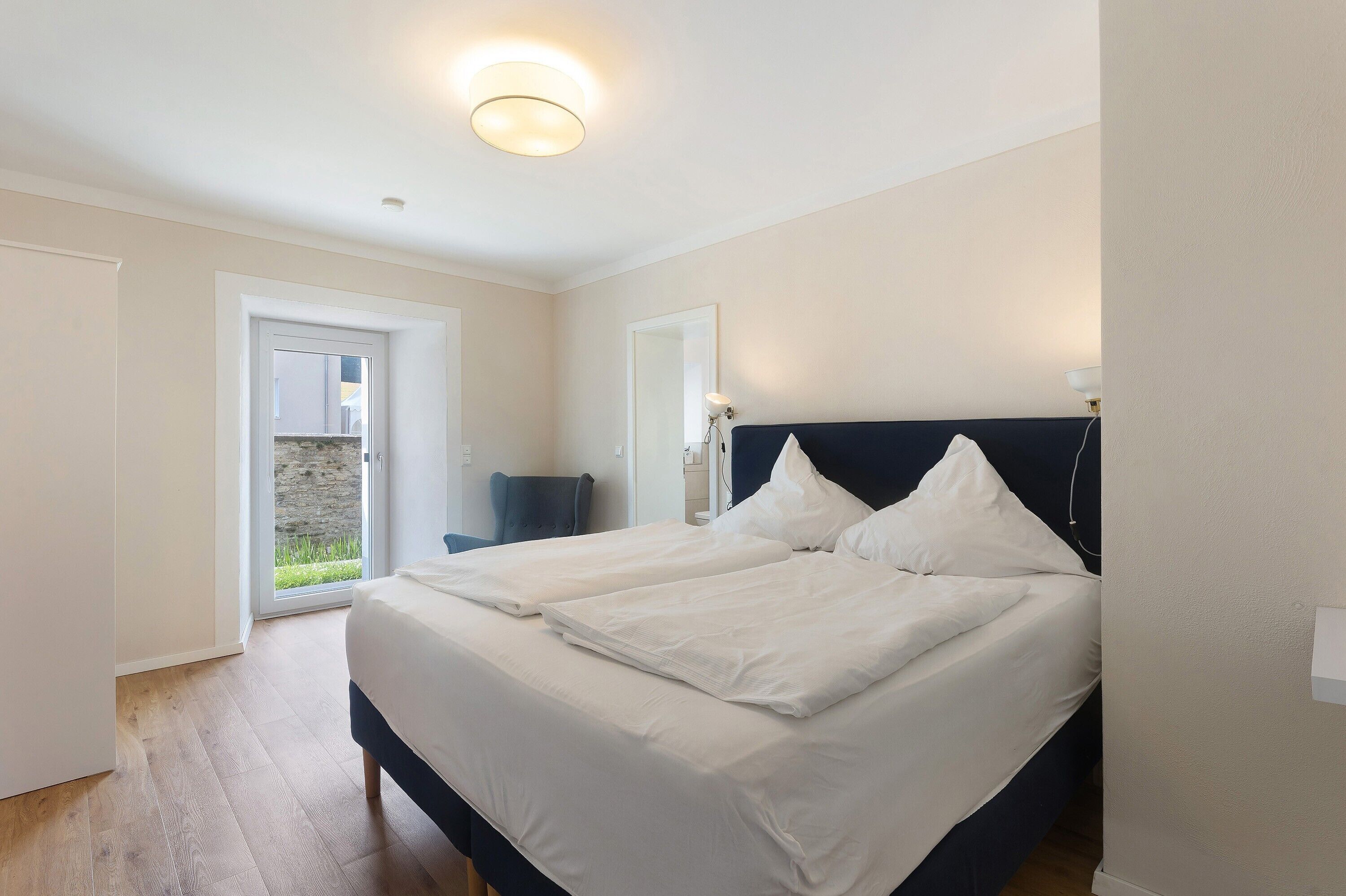 1 多间卧室、免费 WiFi、床单