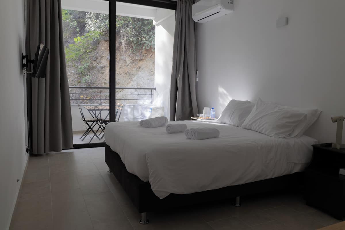 Habitación Deluxe doble, balcón, vistas a la montaña | Wifi gratis