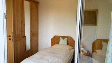 2 Schlafzimmer, Bügeleisen/Bügelbrett, kostenloses WLAN, Bettwäsche