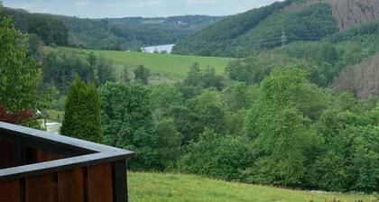 Ferienwohnung '1, Größe 90qm' mit Balkon und Wi-Fi