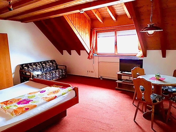 1 bedroom, free WiFi
