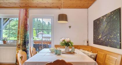 Apartment 'Schwarzwaldmädle' with natural pool, garden and Wi-Fi