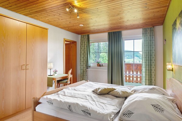 3 chambres, Wi-Fi gratuit, draps fournis