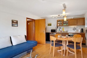 Interior - Apartment 'Marion' with Mountain View, Private Terrace and Wi-Fi (Todtnau)