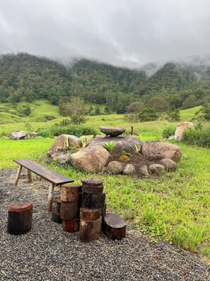 Property grounds - Homely farm stay, beautiful views (Conondale)