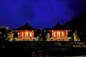 Wooden Bungalow | Terraza o patio
