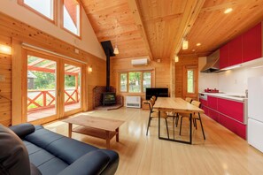 Pet Room (Quadruple Room) cottage With hot spring and dog park(Non-smoking) - Azumino Wan Wan Paradise Cottage (Azumino)