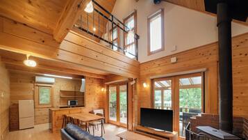 Pet Room Large cottage With hot spring and dog park(Non-smoking) | 1 bedroom, free WiFi, bed sheets
