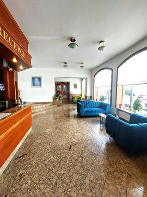Reception - Hotel Avion (Prague)