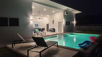 Piscina externa