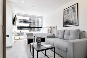 Televisión, oficina