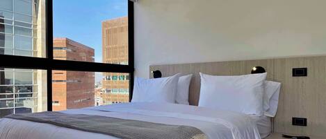 1 多间卧室、熨斗/熨衣板、WiFi、床单