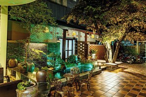 ด้านหน้าที่พัก