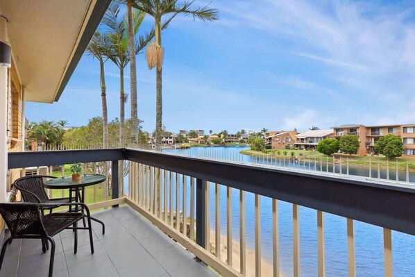 Property grounds - Waterfront Serenity - Steps from Mooloolaba Beach (Mooloolaba Region)