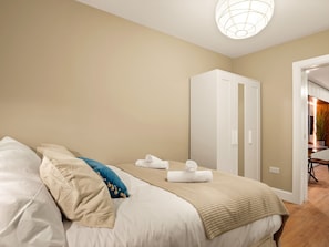 1 bedroom, iron/ironing board, free WiFi, bed sheets