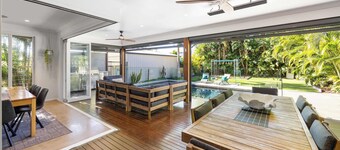 Golden Beach Luxury for Families