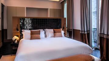 In-room safe, free WiFi