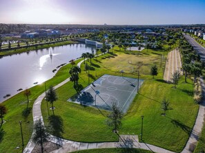 Sports court - Solara Resort Amazing Themed 7BR Villa + Jacuzzi (Kissimmee)