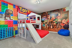 Children’s area - Solara Resort Amazing Themed 7BR Villa + Jacuzzi (Kissimmee)