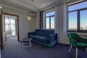 Living area - Resident Hotel Bishkek (Bishkek)