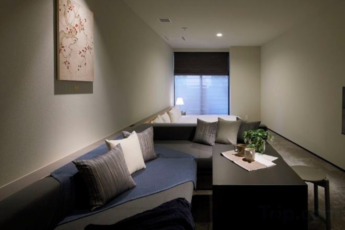 Moderate 4 Beds