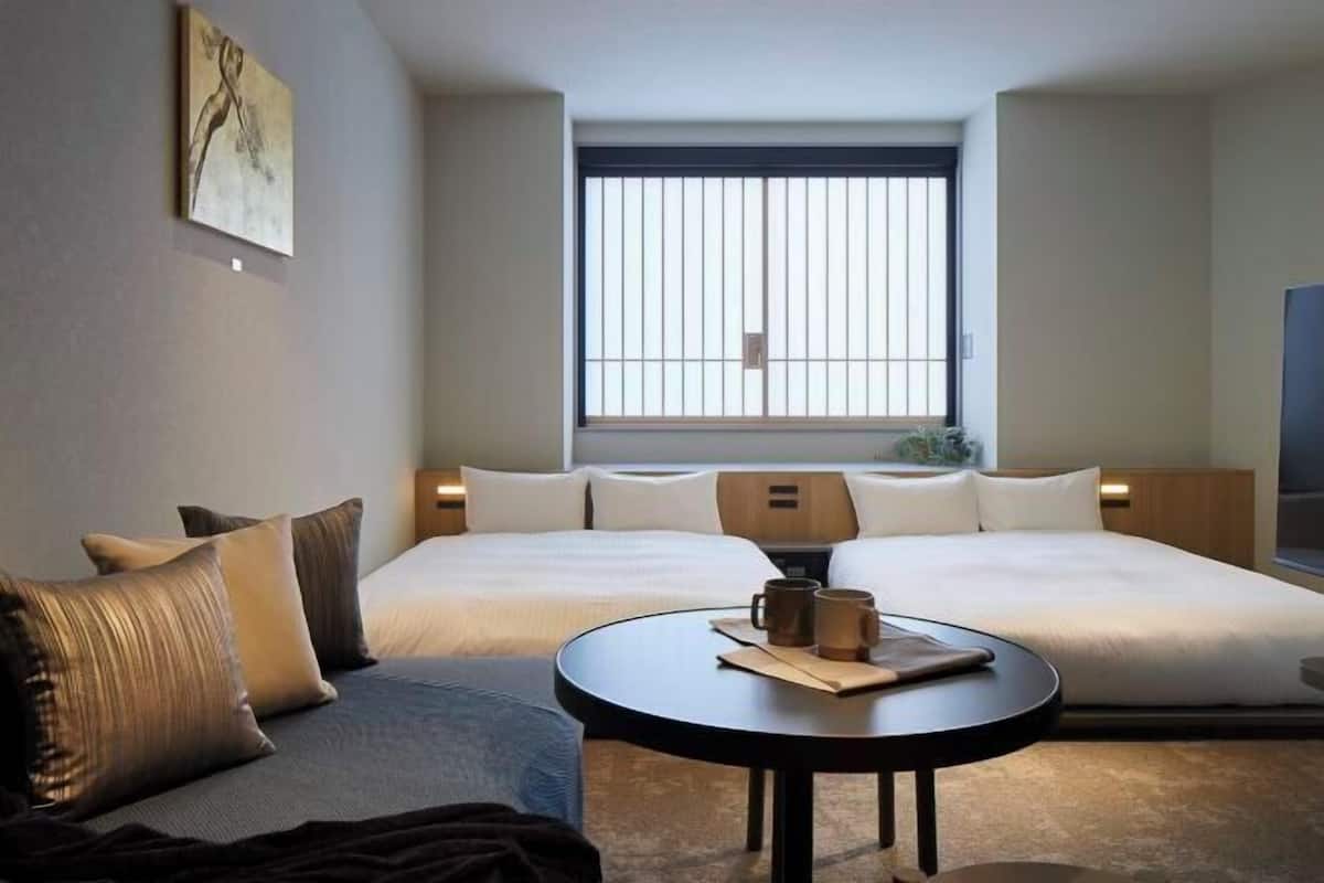 1 bedroom, in-room safe, free WiFi, bed sheets