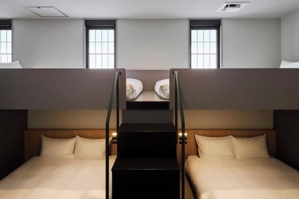 1 bedroom, in-room safe, free WiFi, bed sheets