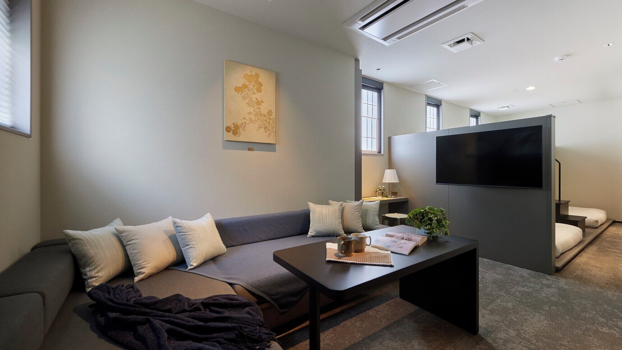 Habitació quàdruple superior, 5 dormitoris, no fumadors, cuina bàsica | Caixa forta a l'habitació i habitacions insonoritzades 