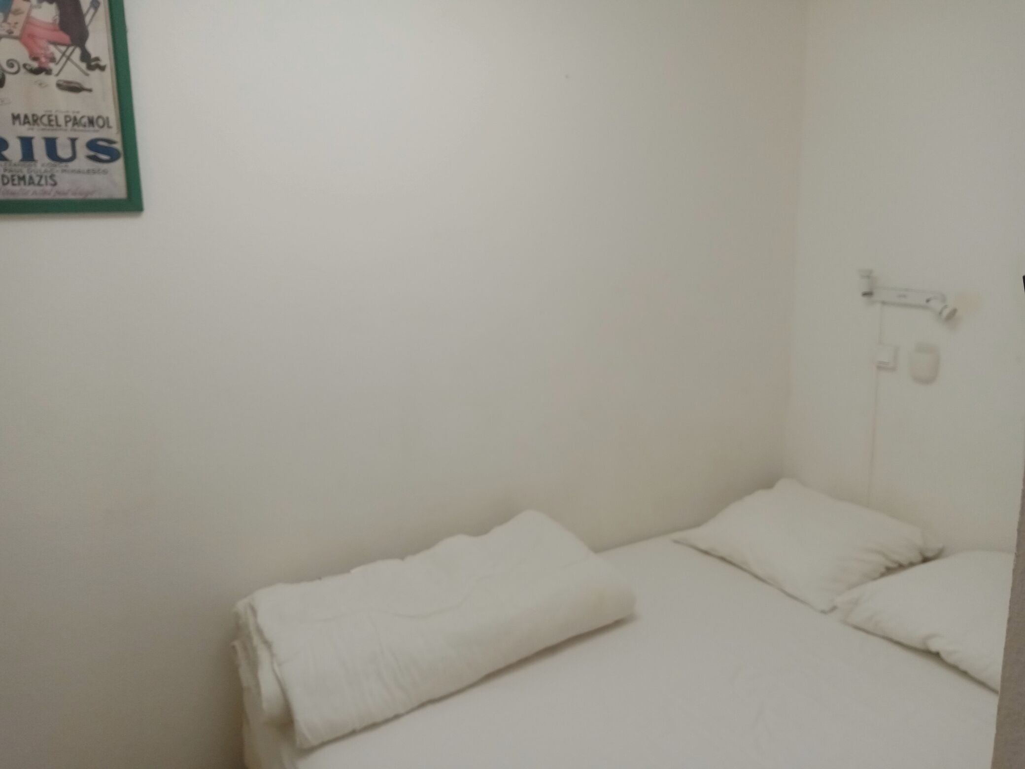 1 slaapkamer, een strijkplank/strijkijzer, wifi