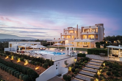 Ema's Guest House