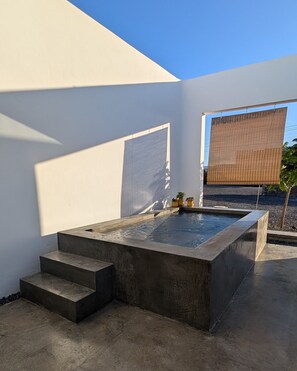 Piscine extérieure, piscine chauffée