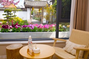 Standard Twin Room, Courtyard View