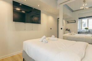 1 bedroom, iron/ironing board, free WiFi