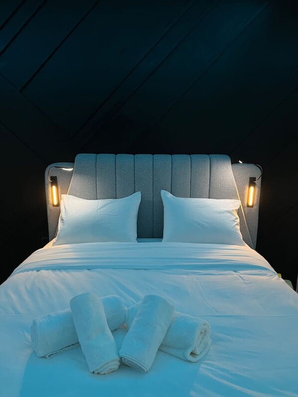 1 Schlafzimmer, Schreibtisch, Bügeleisen/Bügelbrett, kostenloses WLAN