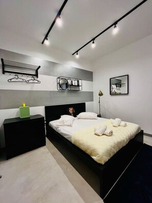 1 Schlafzimmer, BĂŒgeleisen/BĂŒgelbrett, kostenloses WLAN